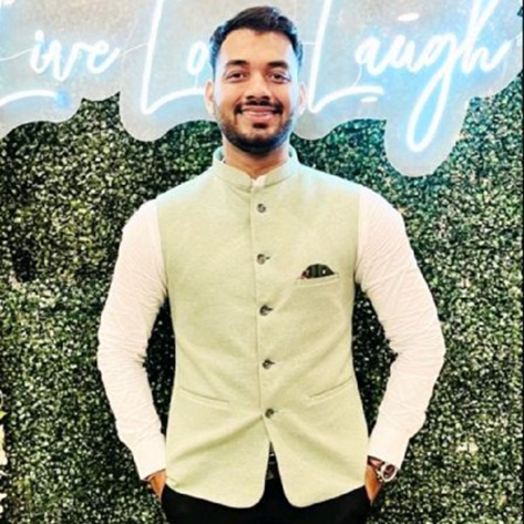 Akash  Senior Product Manager  Microsoft